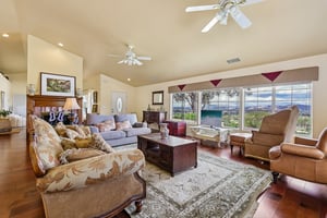 Emerald Heights Rd-S2310-015.jpg