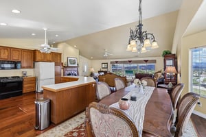 Emerald Heights Rd-S2310-019.jpg