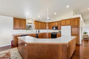Emerald Heights Rd-S2310-021.jpg