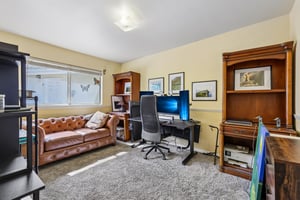 Emerald Heights Rd-S2310-029.jpg