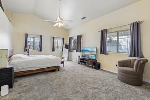 Emerald Heights Rd-S2310-035.jpg