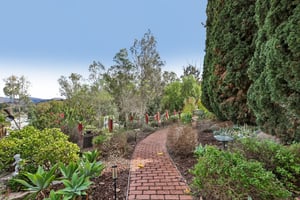 Emerald Heights Rd-S2310-054.jpg
