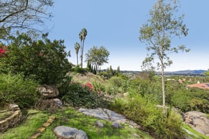 Emerald Heights Rd-S2310-064.jpg
