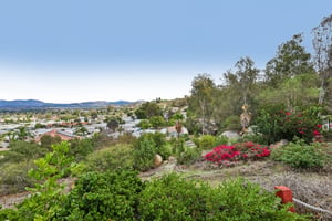 Emerald Heights Rd-S2310-068.jpg