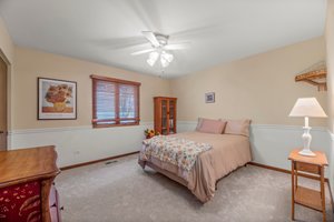 1133 Old Fence Rd, Addison, IL 60101, USA Photo 17
