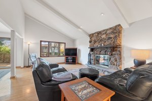 1133 Old Fence Rd, Addison, IL 60101, USA Photo 11