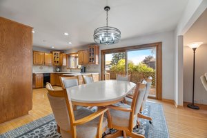 1133 Old Fence Rd, Addison, IL 60101, USA Photo 9