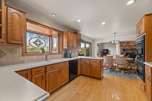 1133 Old Fence Rd, Addison, IL 60101, USA Photo 6