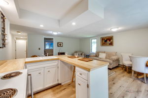  Photo 56