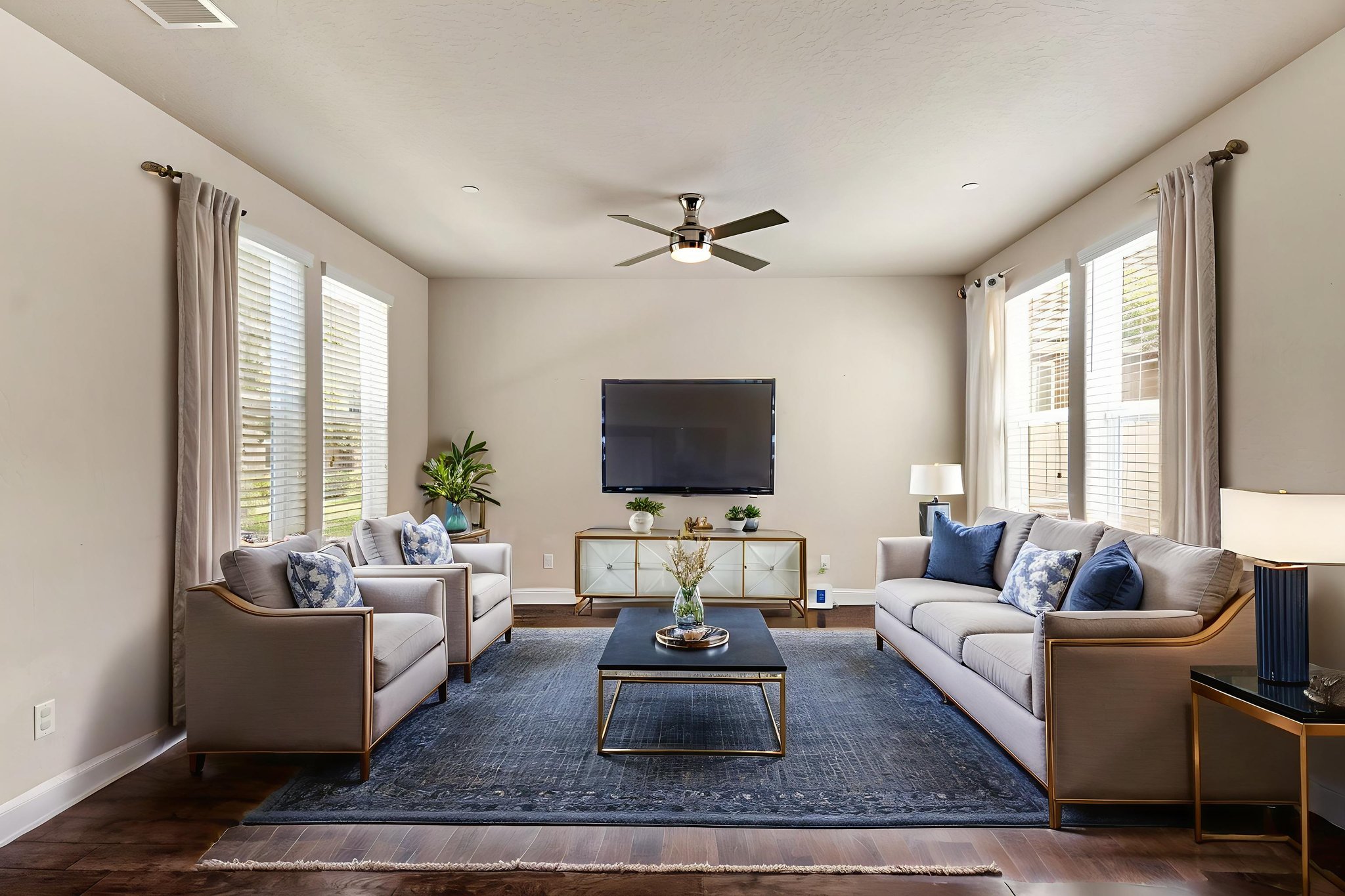 DSC04089_90_91_93 virtually staged.jpeg