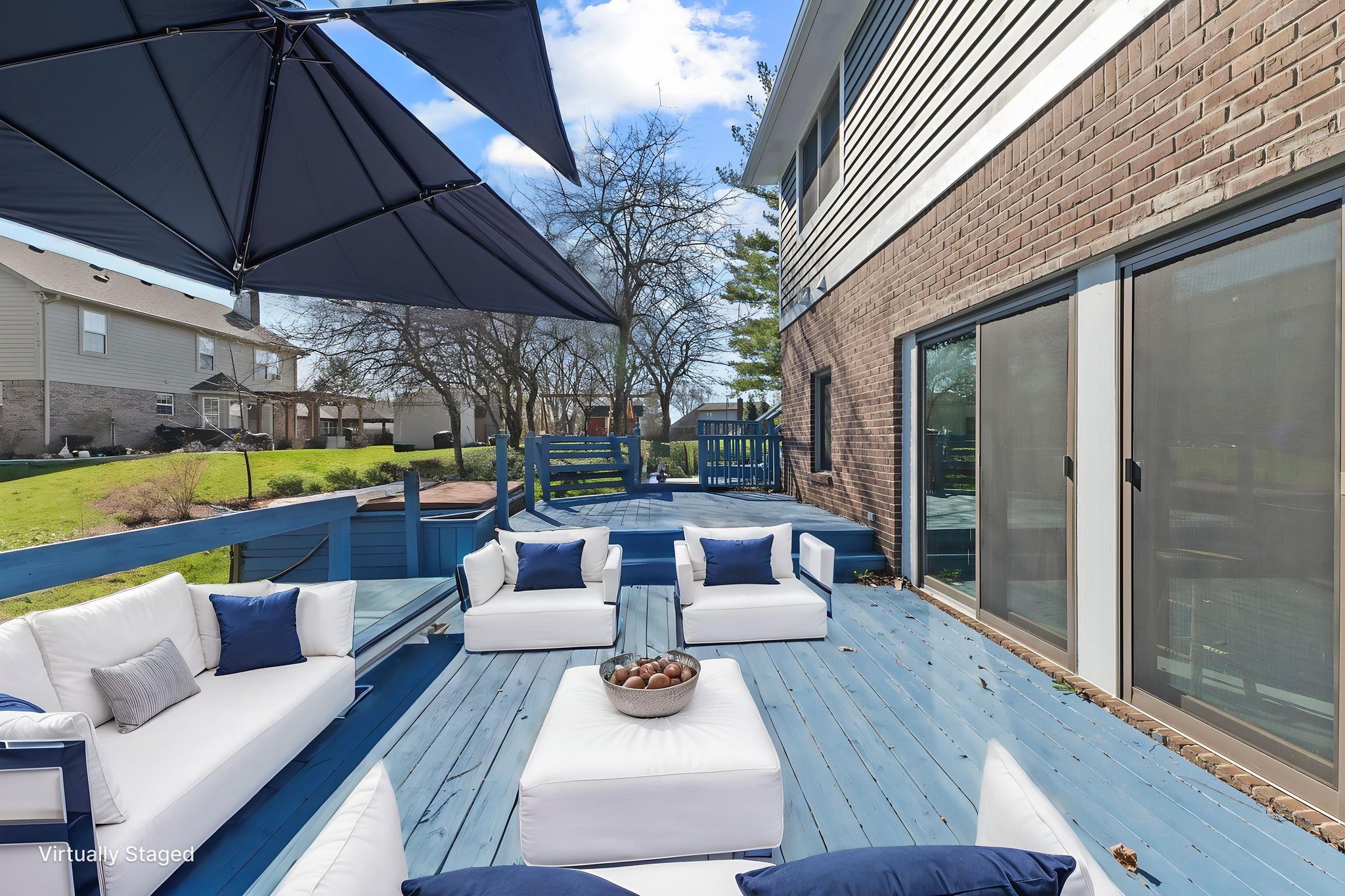 IMG_9326 virtually staged.jpeg