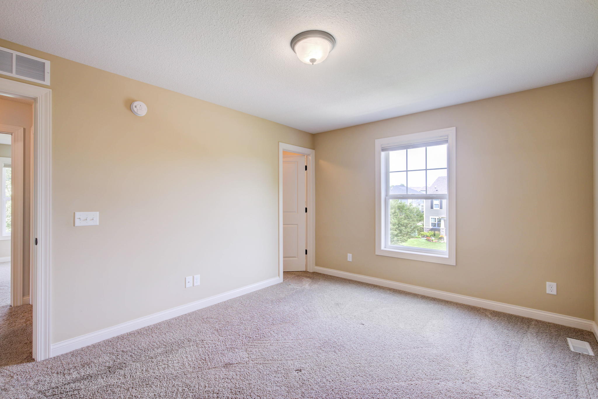 18 Upper Level Bedroom 2