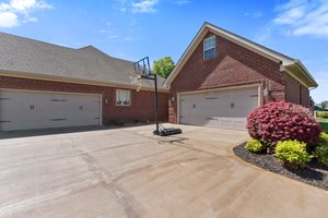 1134 Wintercress Ln, Bowling Green, KY 42104, USA Photo 39