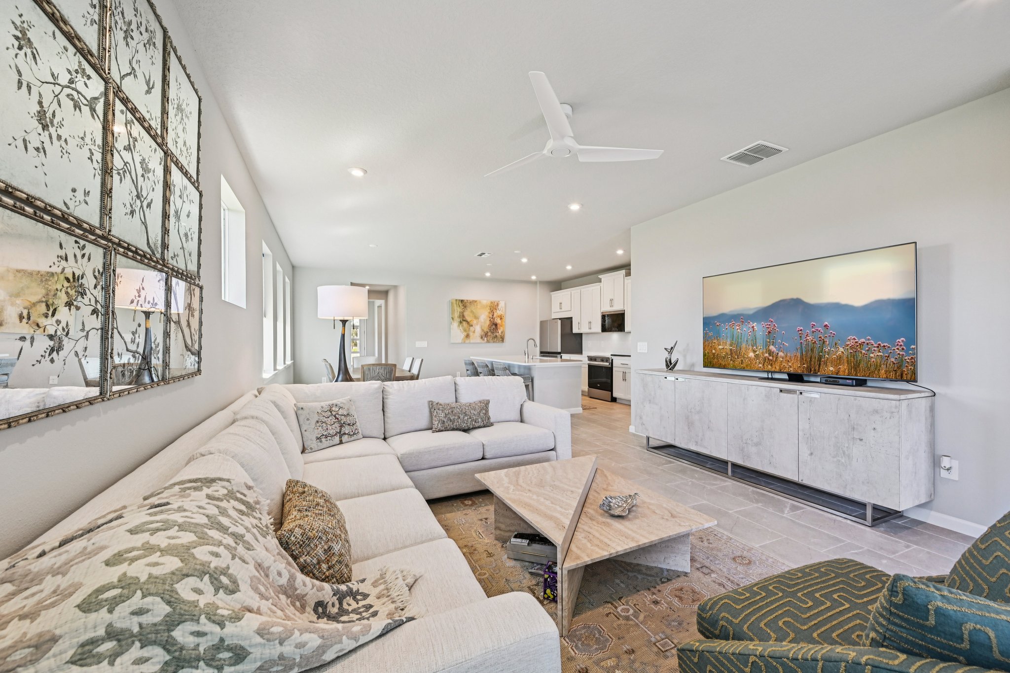 Boundless Ter-S2801-008.jpg