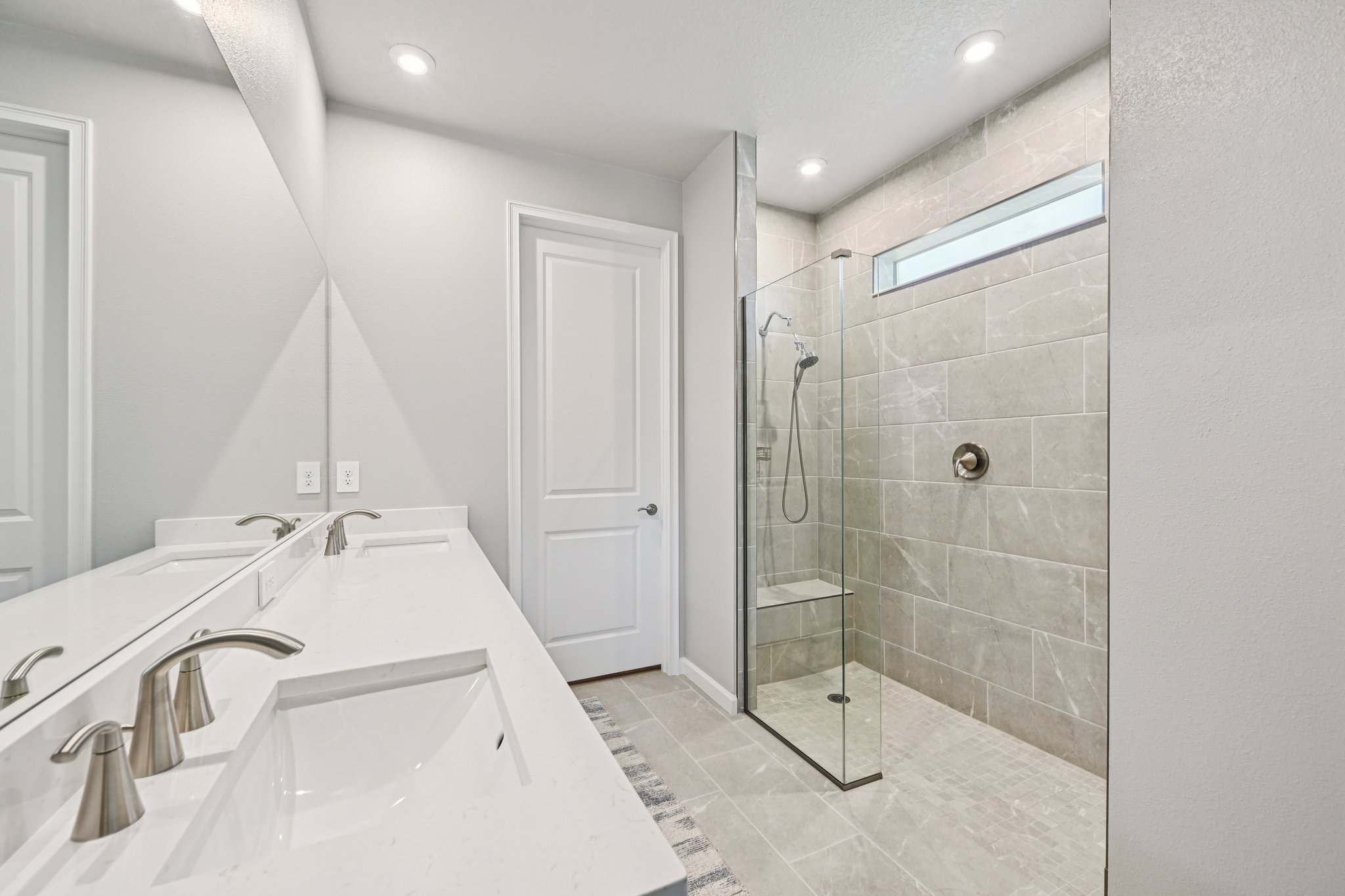 Boundless Ter-S2801-029.jpg