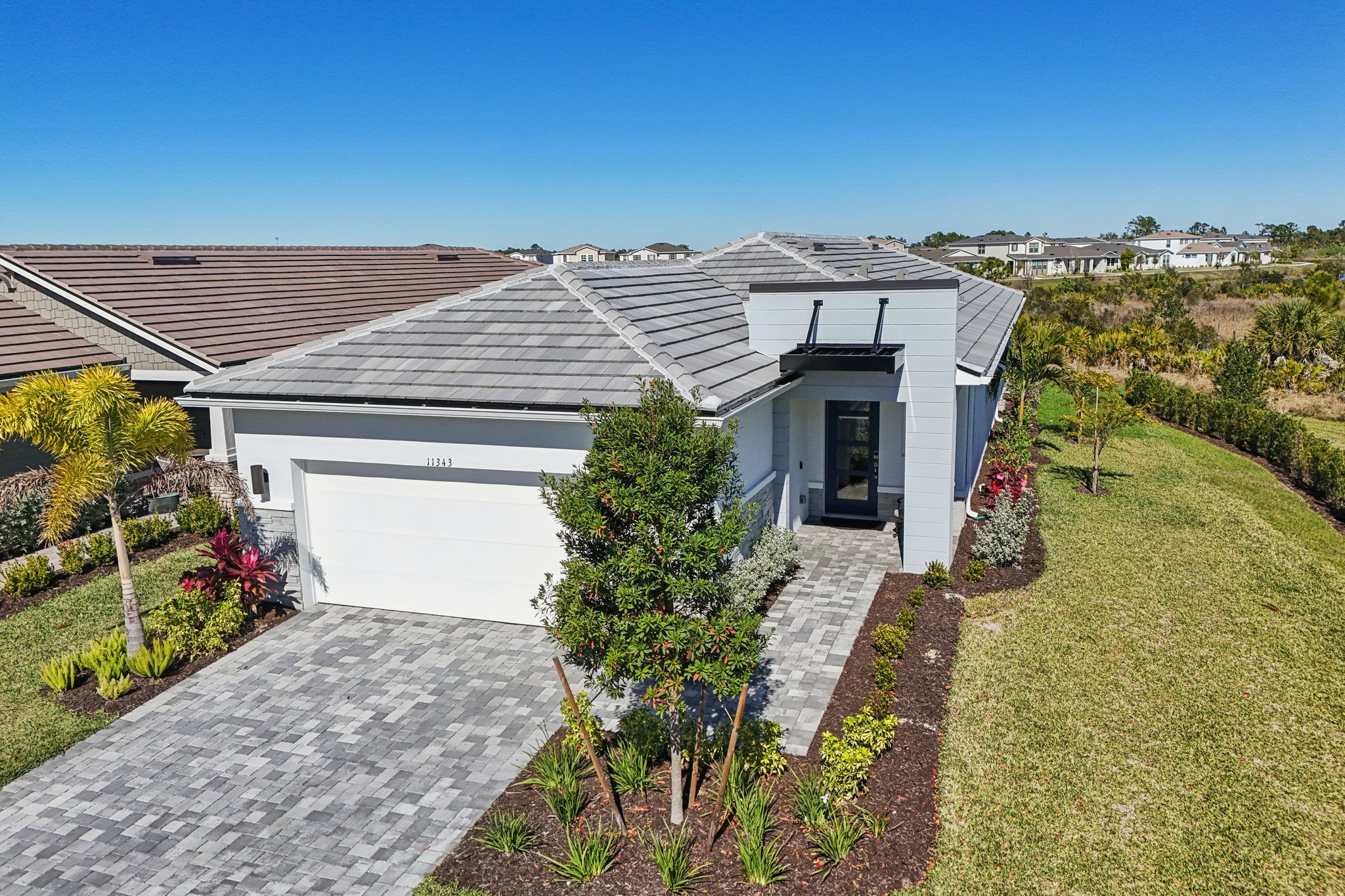 Boundless Ter-S2801-048.jpg