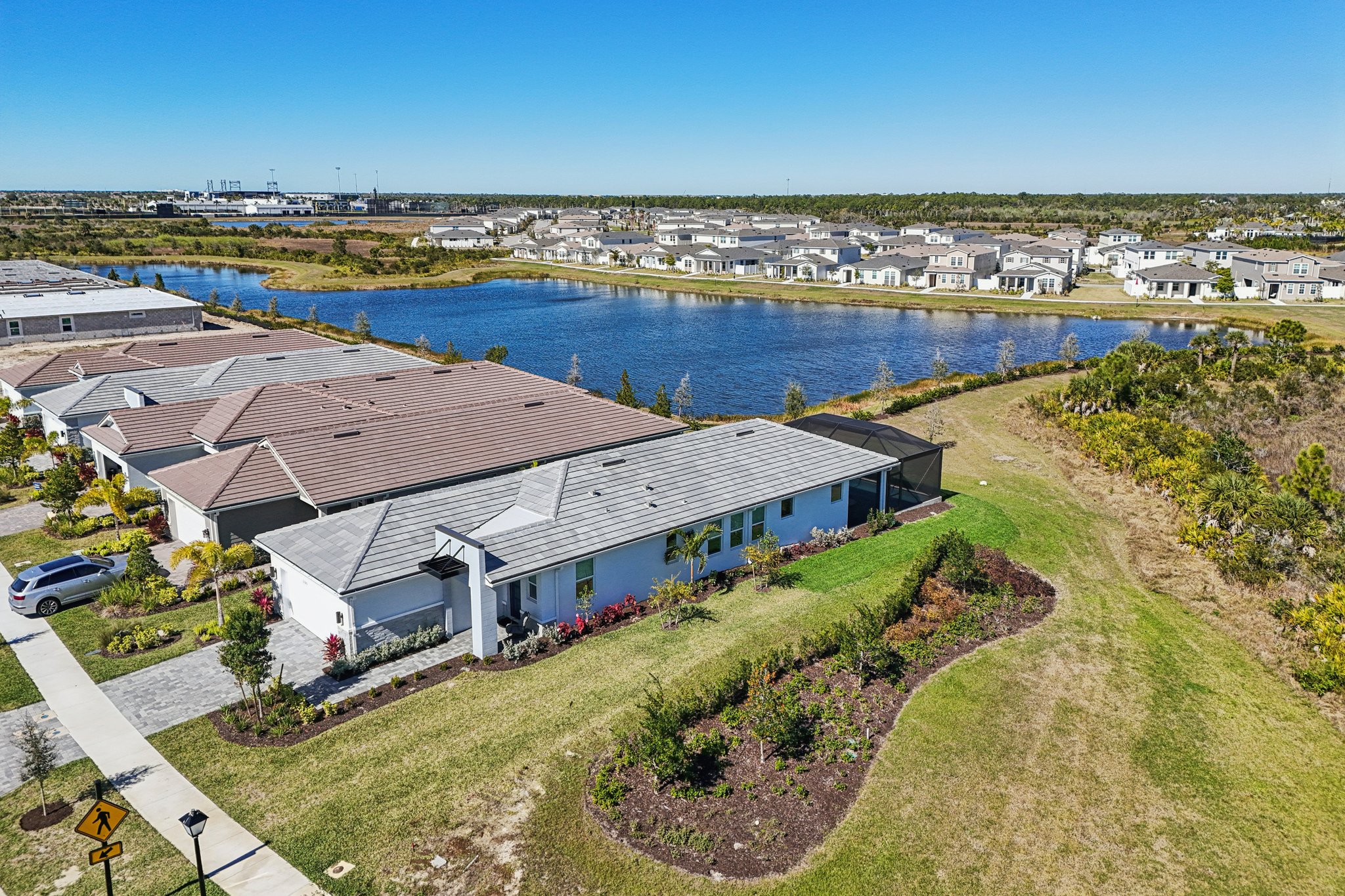 Boundless Ter-S2801-055.jpg