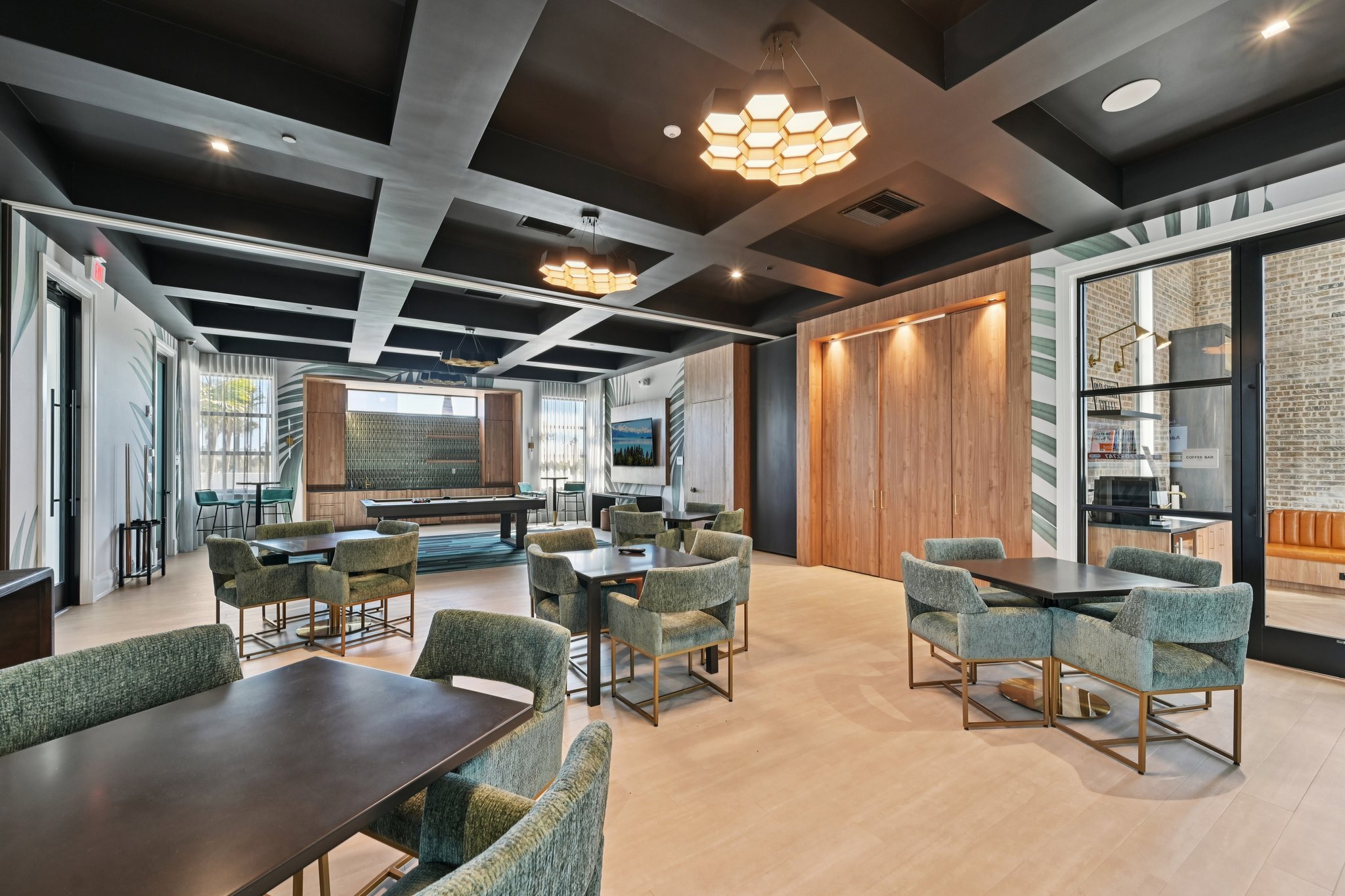 Boundless Ter-2801-904.jpg