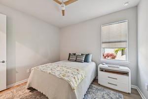 Boundless Ter-S2801-024.jpg