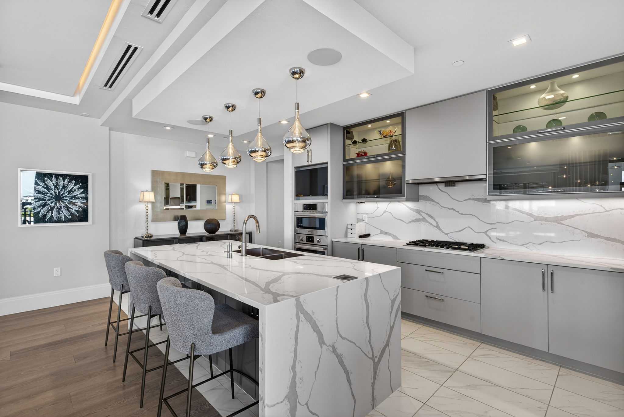 Breakfast Bar 2 of 2