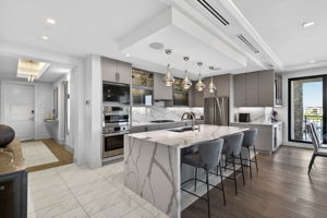 Breakfast Bar 1 of 2