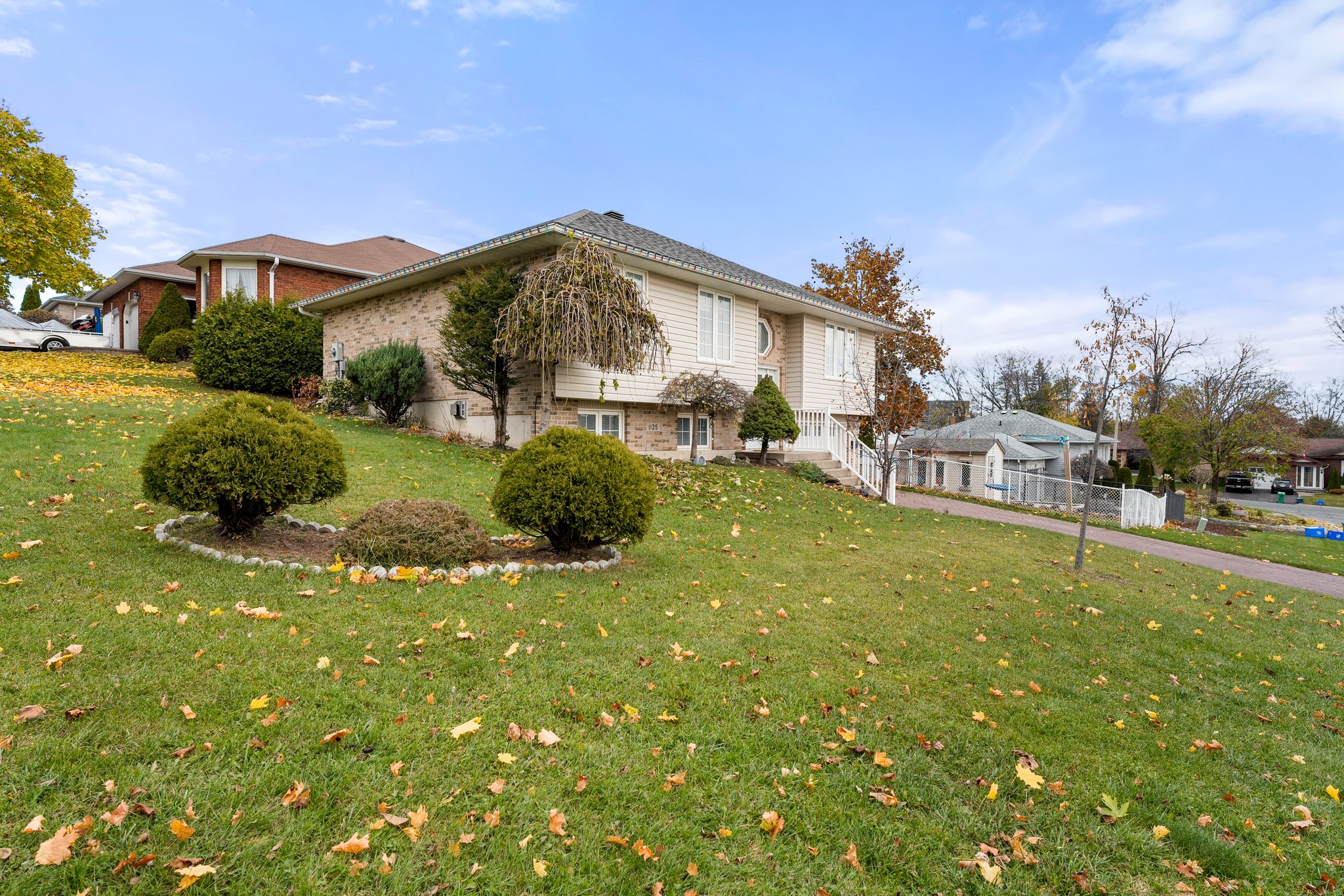 1135 Afton Rd Peterborough Realty Photo Haus