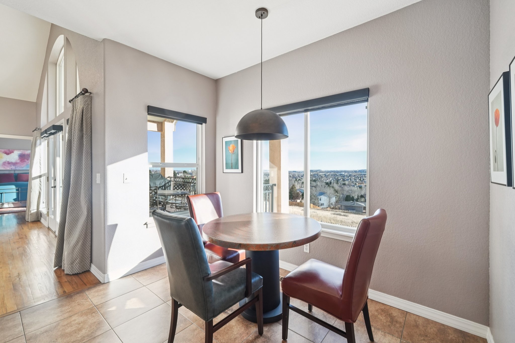 Bayfield Dr-S2101-021.jpg