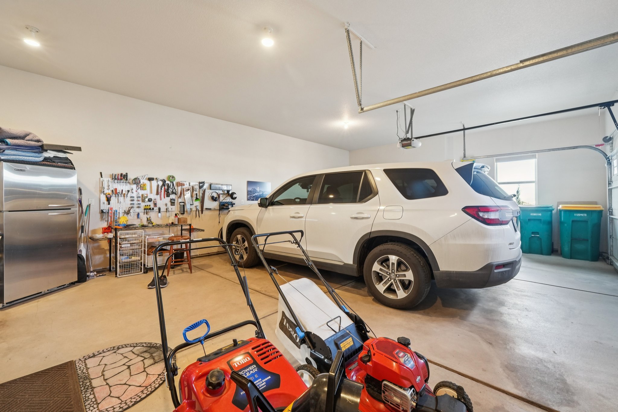 Bayfield Dr-S2101-067.jpg