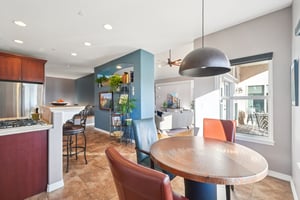 Bayfield Dr-S2101-023.jpg