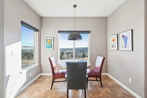 Bayfield Dr-S2101-024.jpg