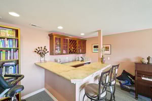 Bayfield Dr-S2101-032.jpg