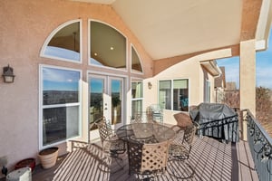 Bayfield Dr-S2101-071.jpg