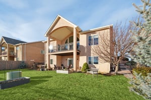 Bayfield Dr-S2101-079.jpg