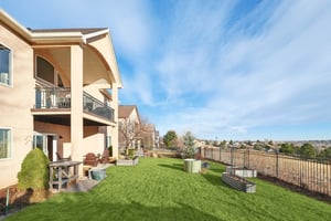 Bayfield Dr-S2101-082.jpg