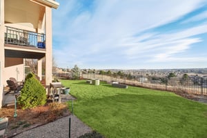 Bayfield Dr-S2101-086.jpg