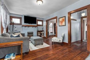 1135Bellaire-TheisMedia-019-TM1_9534n