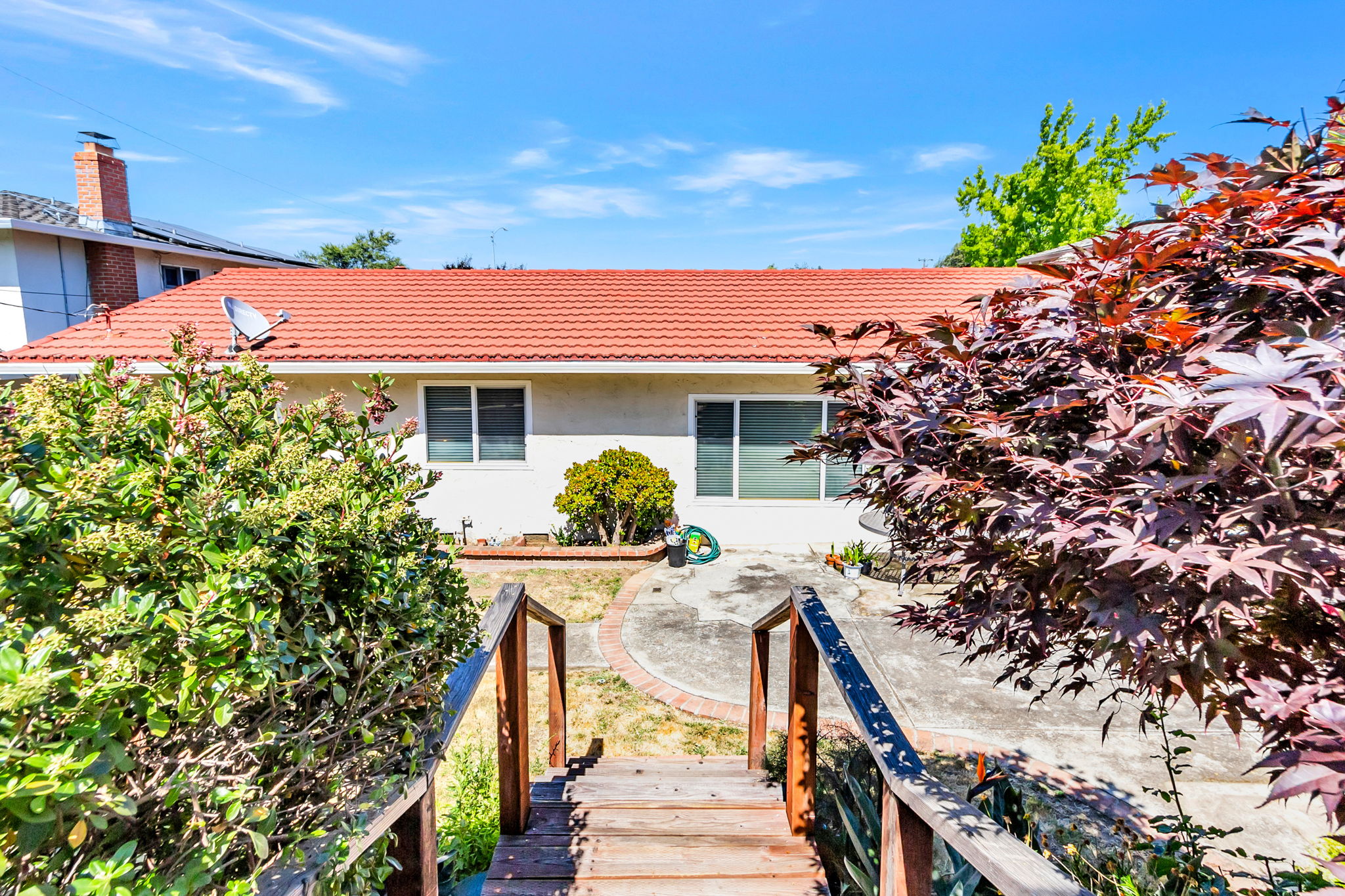 048_ 1135 Elmsford Dr 