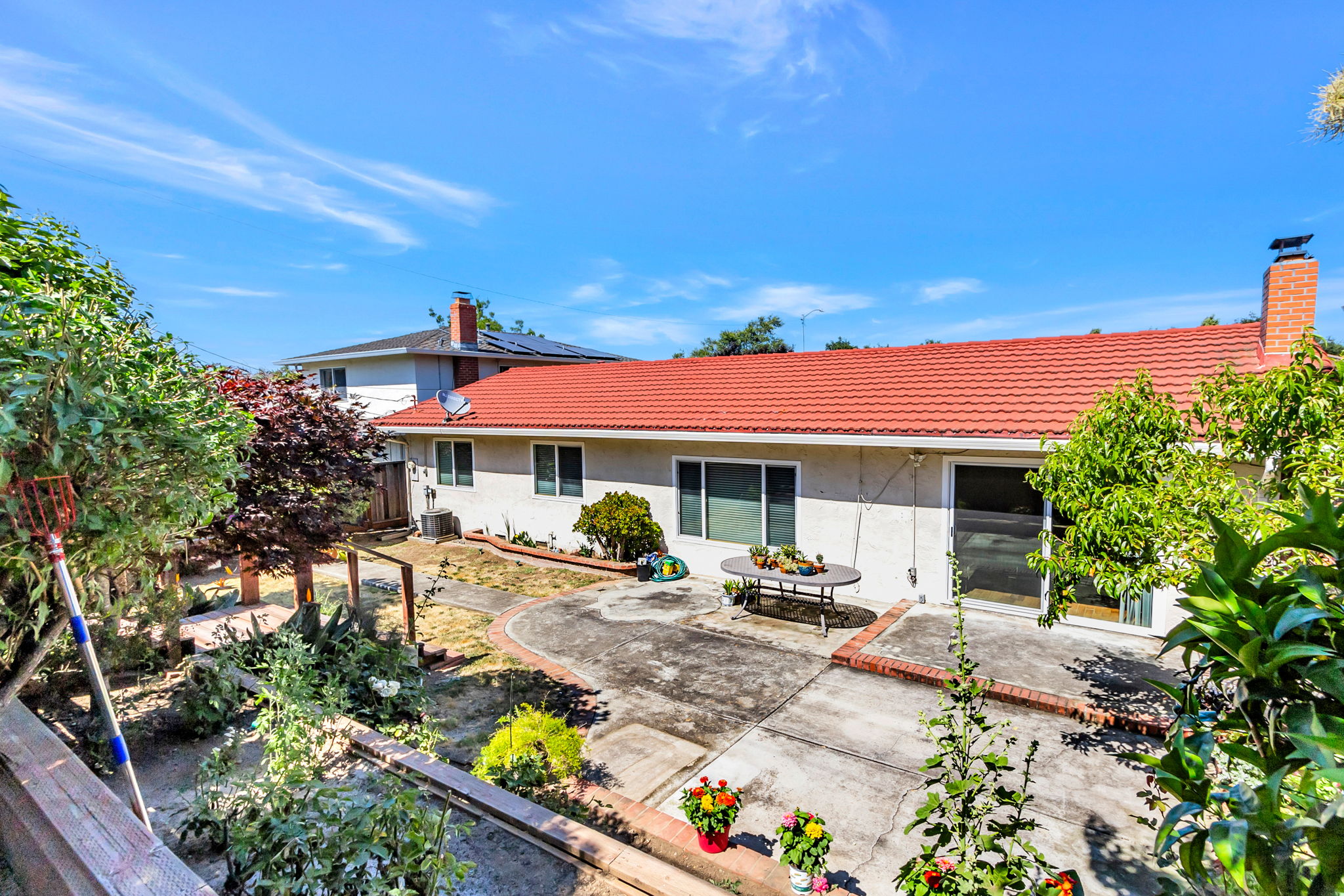 050_ 1135 Elmsford Dr 