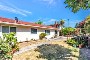 046_ 1135 Elmsford Dr 