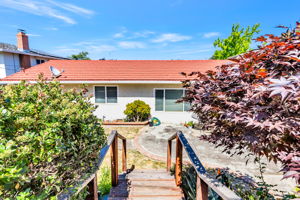 048_ 1135 Elmsford Dr 