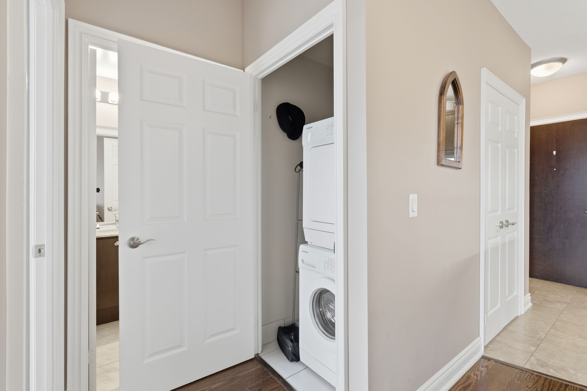 Property in Toronto — delivered property photograph 21