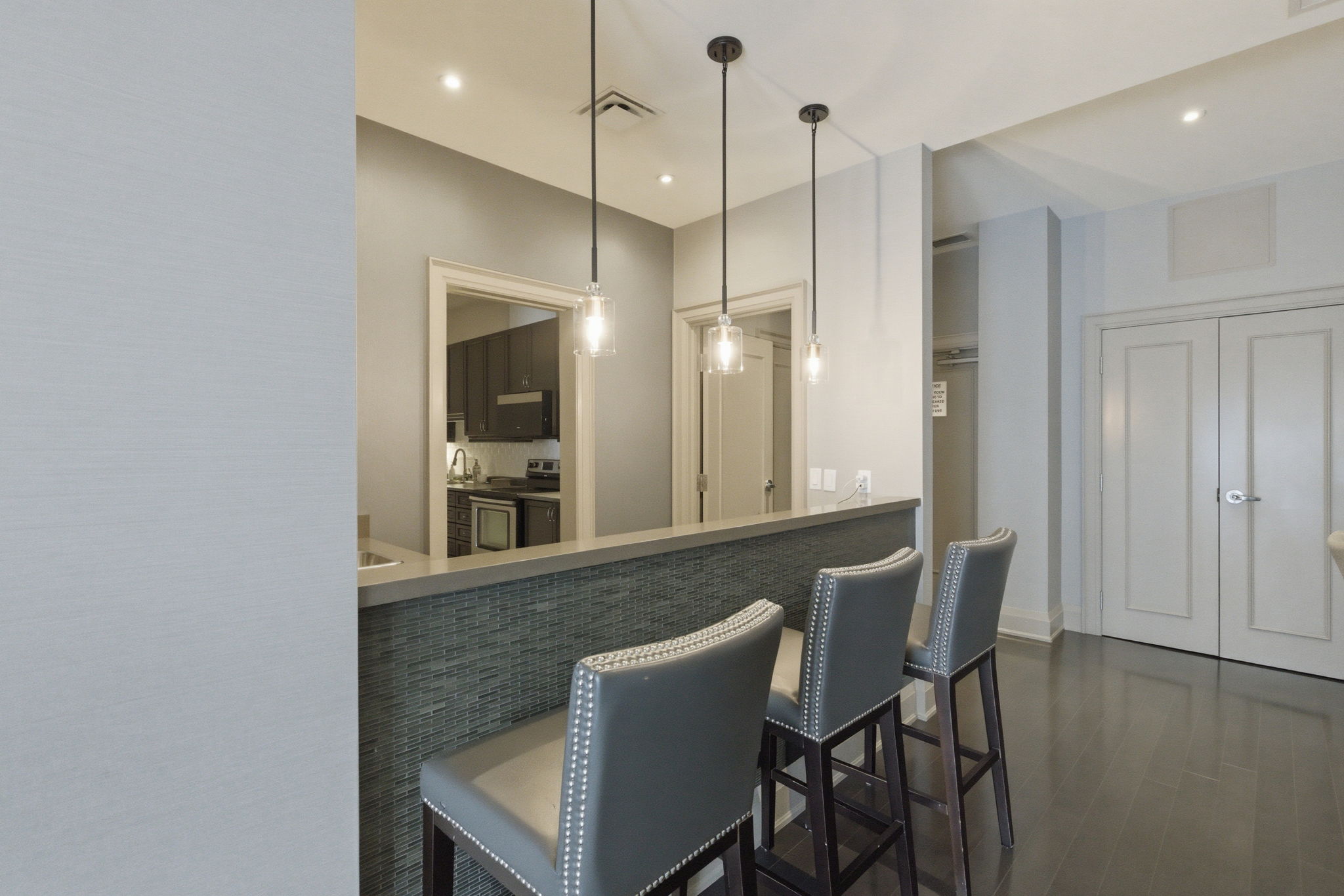 Property in Toronto — delivered property photograph 39