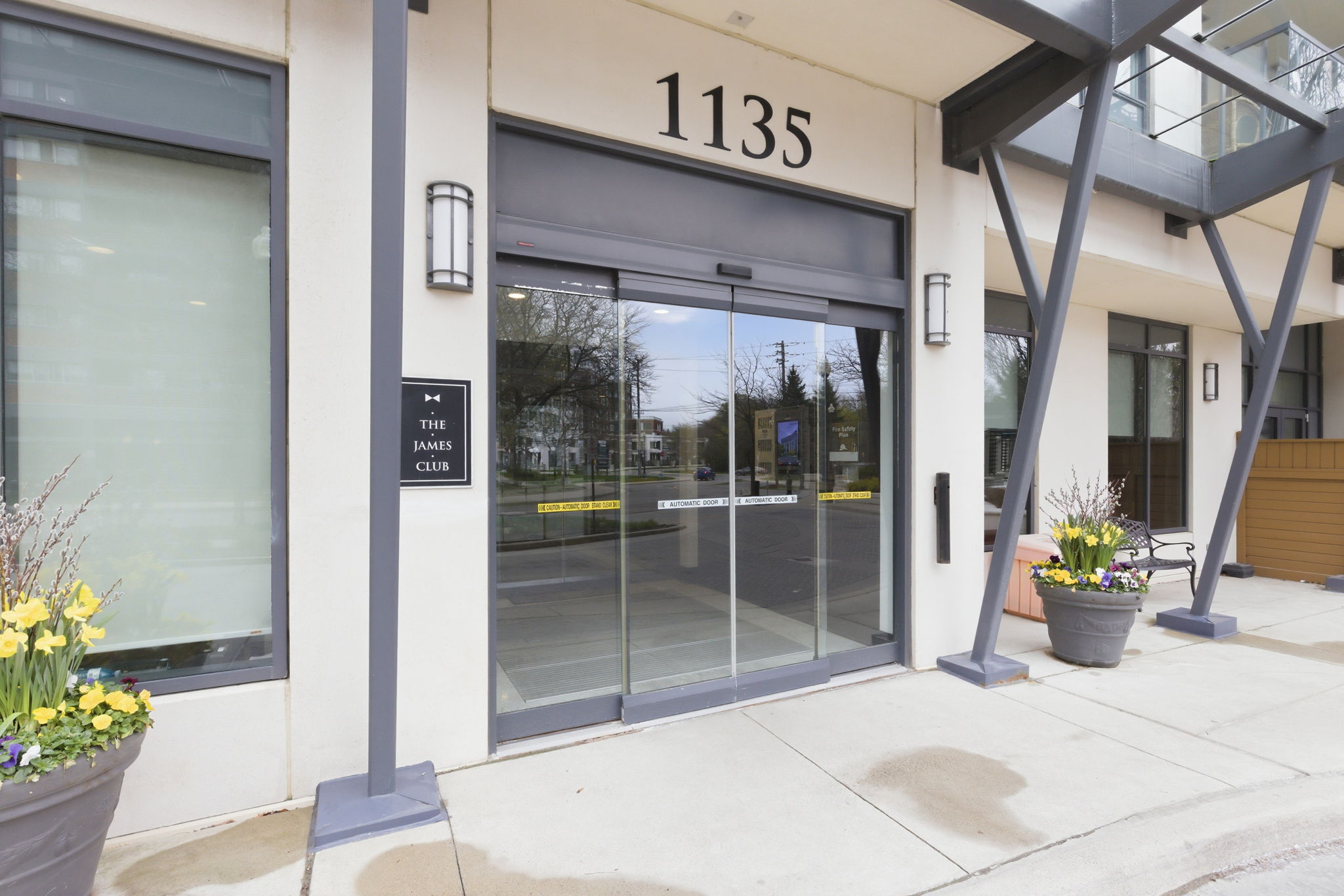 Property in Toronto — delivered property photograph 3