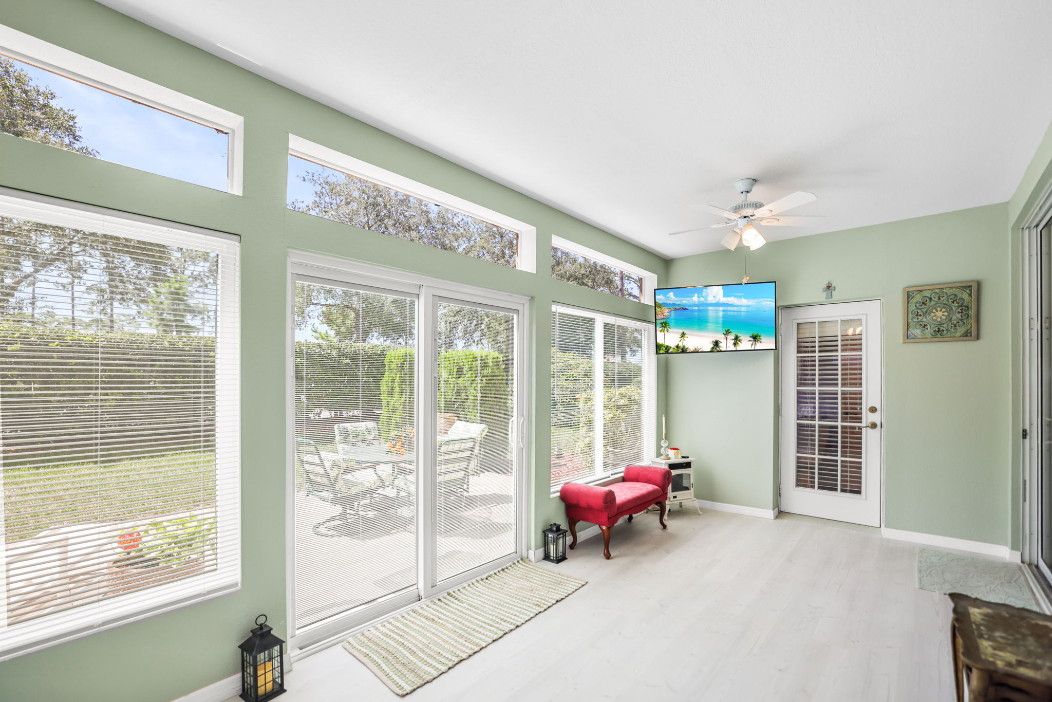 Sunroom - 495A2673