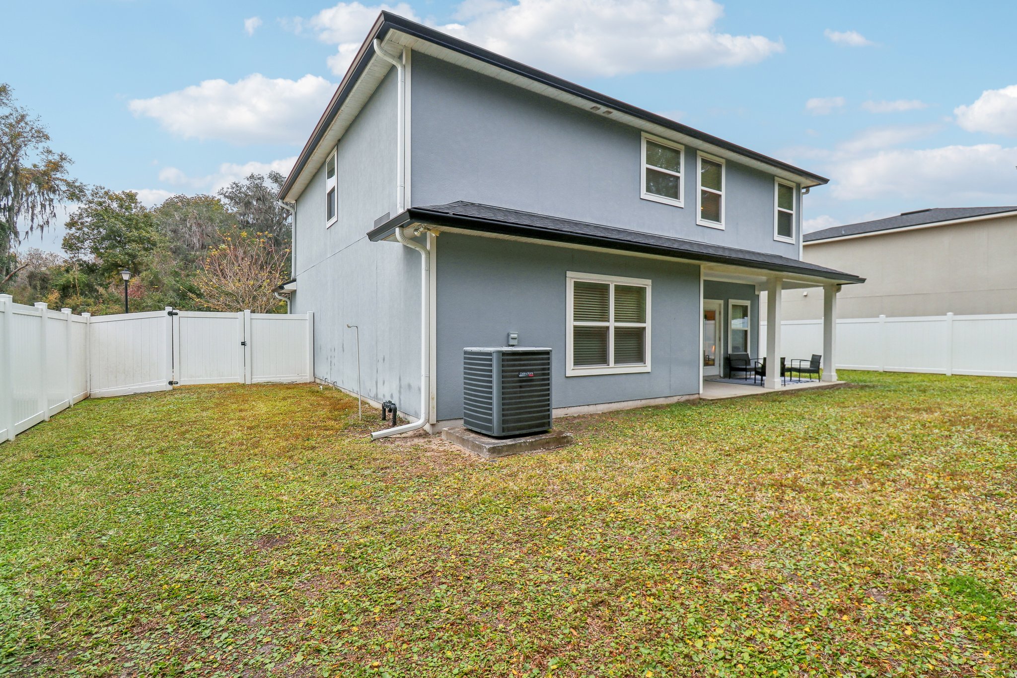 River Hollow Ln-036.jpg