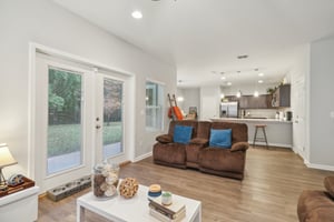 River Hollow Ln-008.jpg