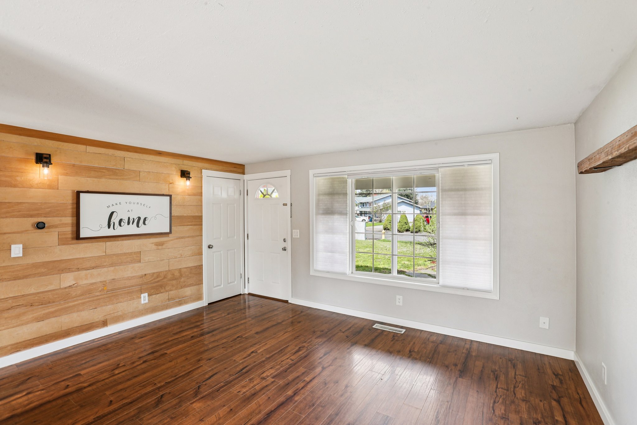 NE 193rd Ave-S0104-007.jpg
