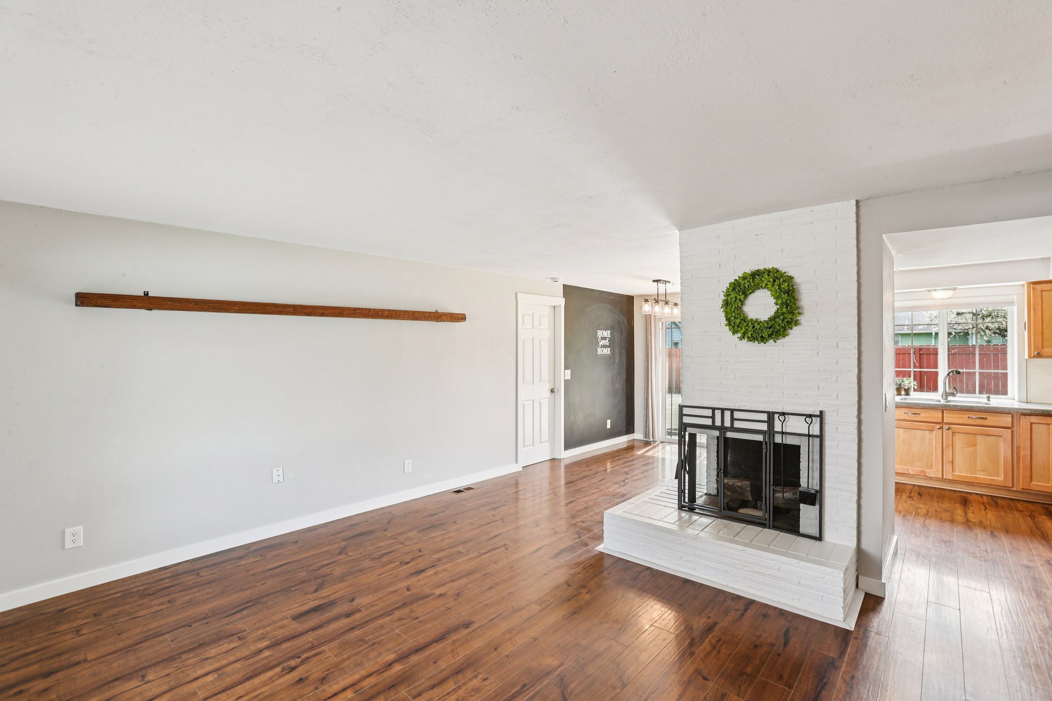NE 193rd Ave-S0104-008.jpg