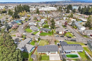 NE 193rd Ave-S0104-041.jpg