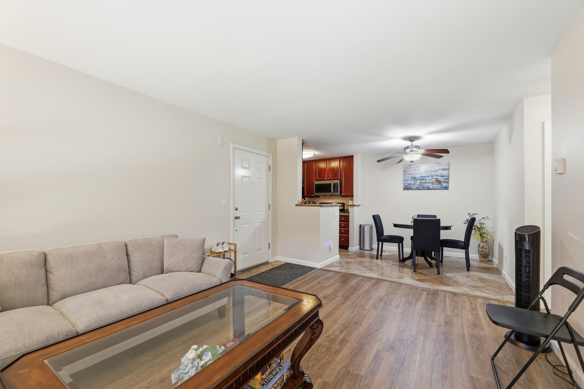 009_F8_1137 Yarwood Ct